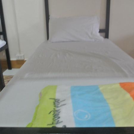 Orange Backpacker Hostel Vientiane Oda fotoğraf