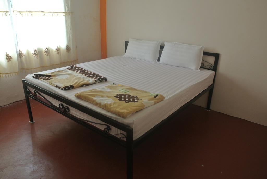 Orange Backpacker Hostel Vientiane Oda fotoğraf