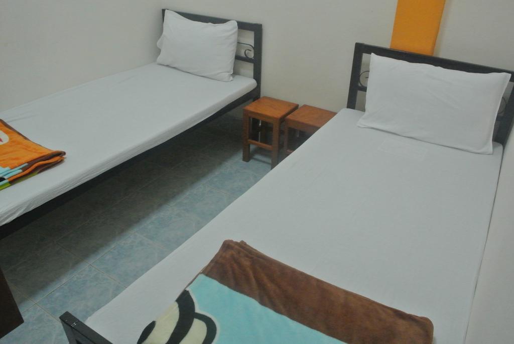 Orange Backpacker Hostel Vientiane Oda fotoğraf