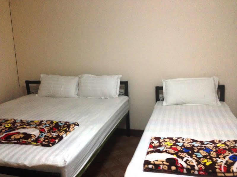 Orange Backpacker Hostel Vientiane Dış mekan fotoğraf